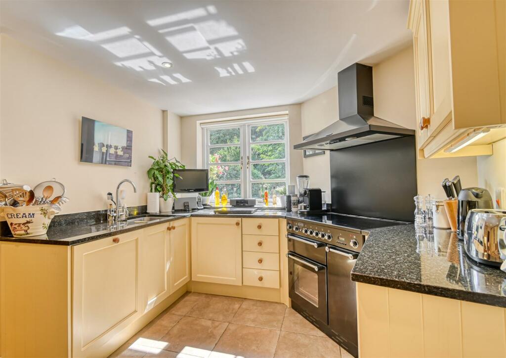 The Coach House-26.jpg