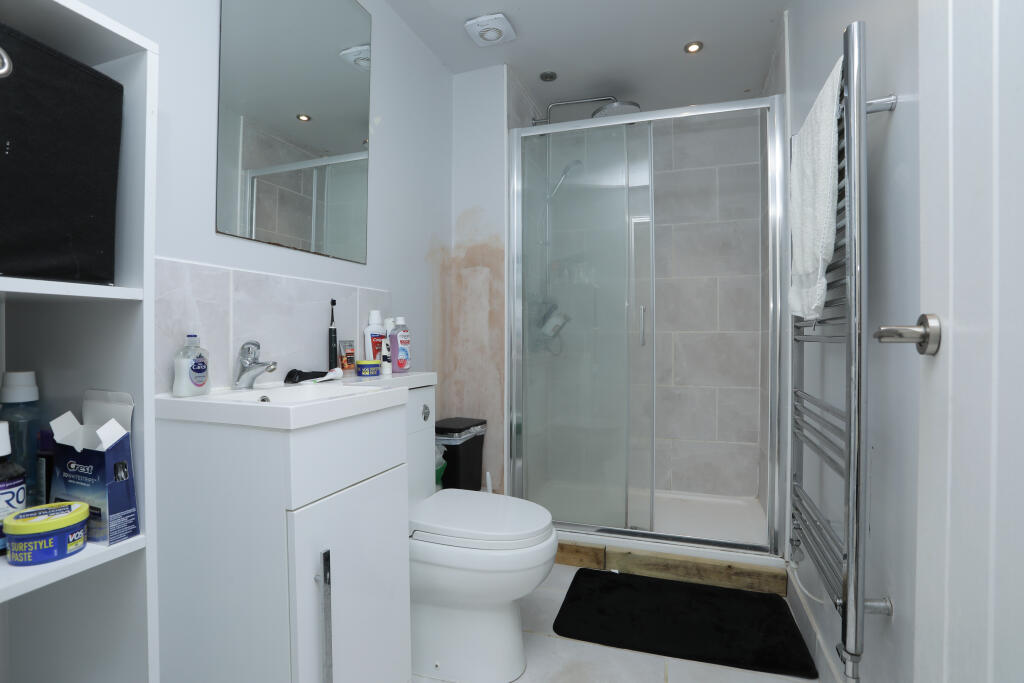 general Quested Cott