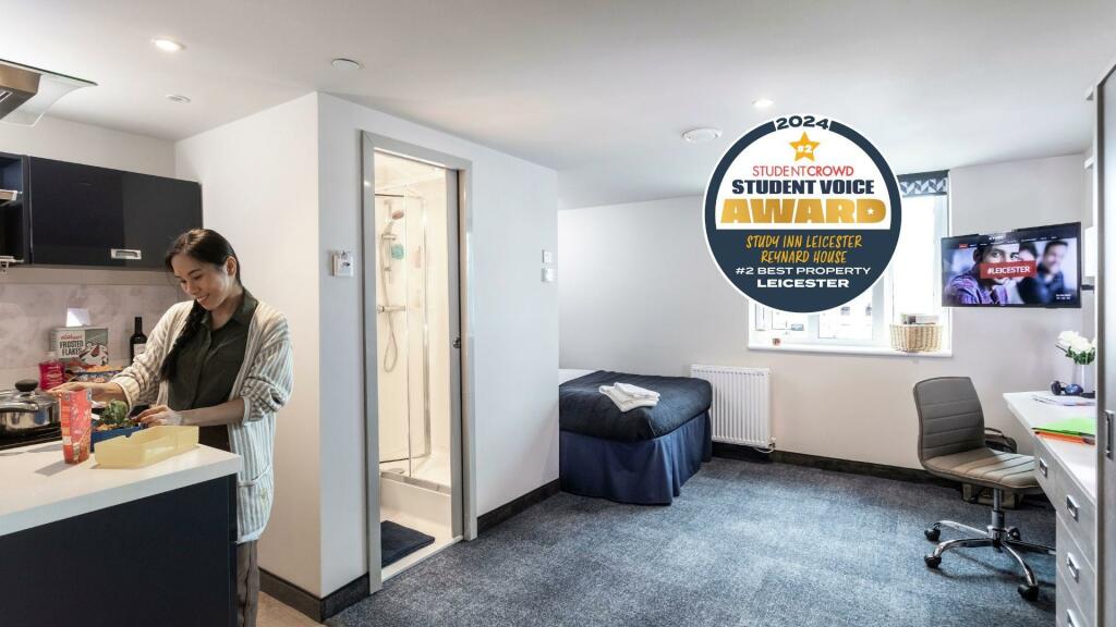 Platinum Plus studio