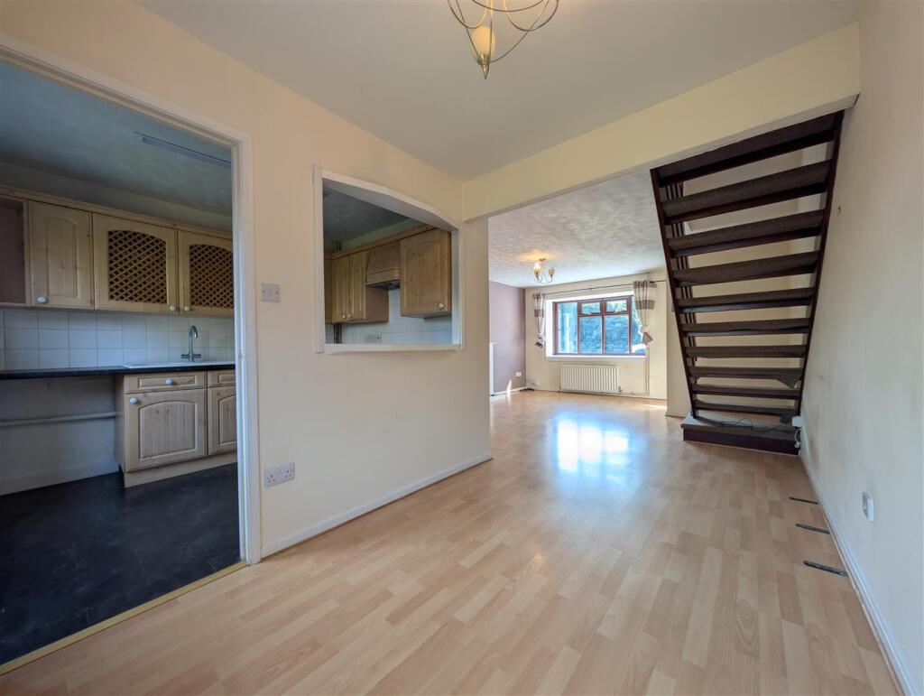 9 Elm Avenue, Ashby-De-La-Zouch