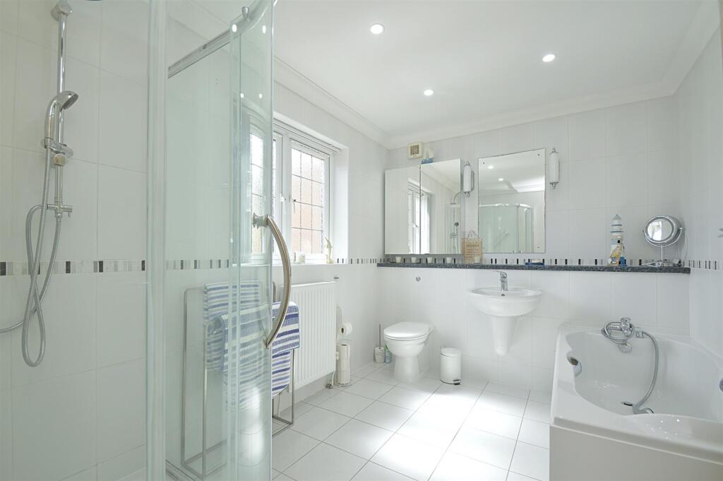 resizedFamilyBathroom.jpg