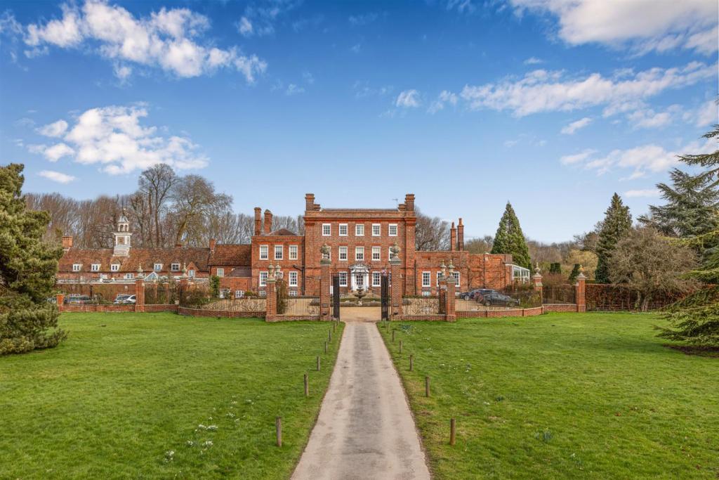 Champneys