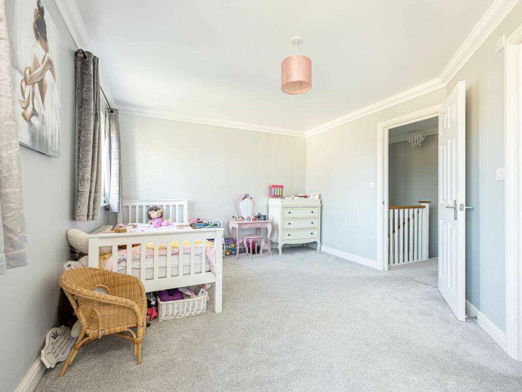 Guest Bedroom Suite