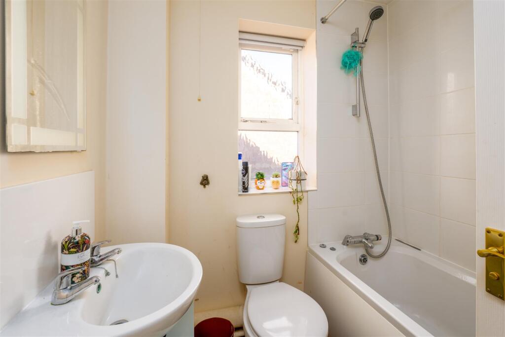 99 Coopers Gate, Banbury-19.jpg