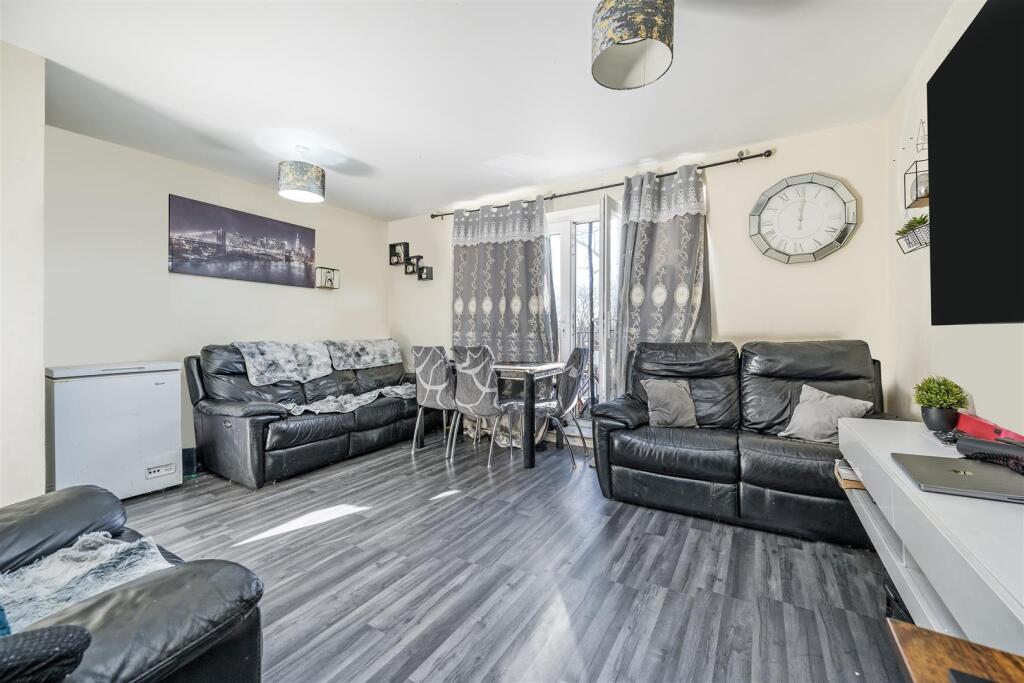 53758 Hi res (8).jpg