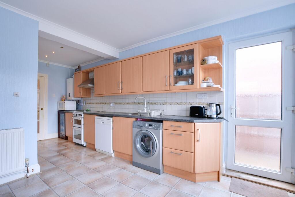 Fitted Kitchen