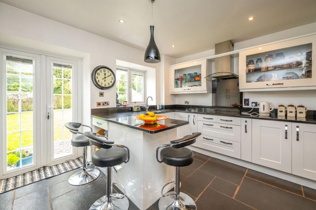 Breakfast Kitchen