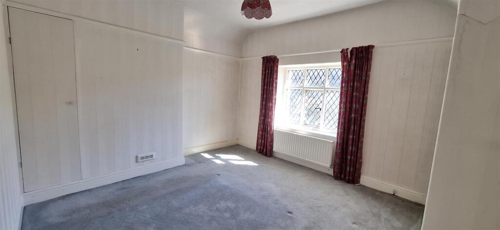 BEDROOM 3