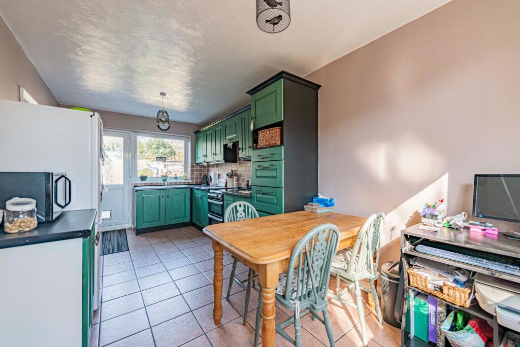 Kitchen Dining Room (4)