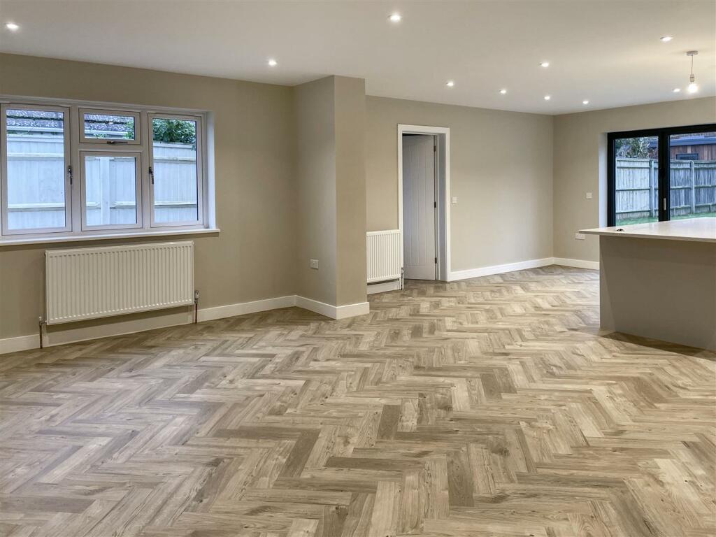 Photo 10-12-2024, 13 58 21.jpg