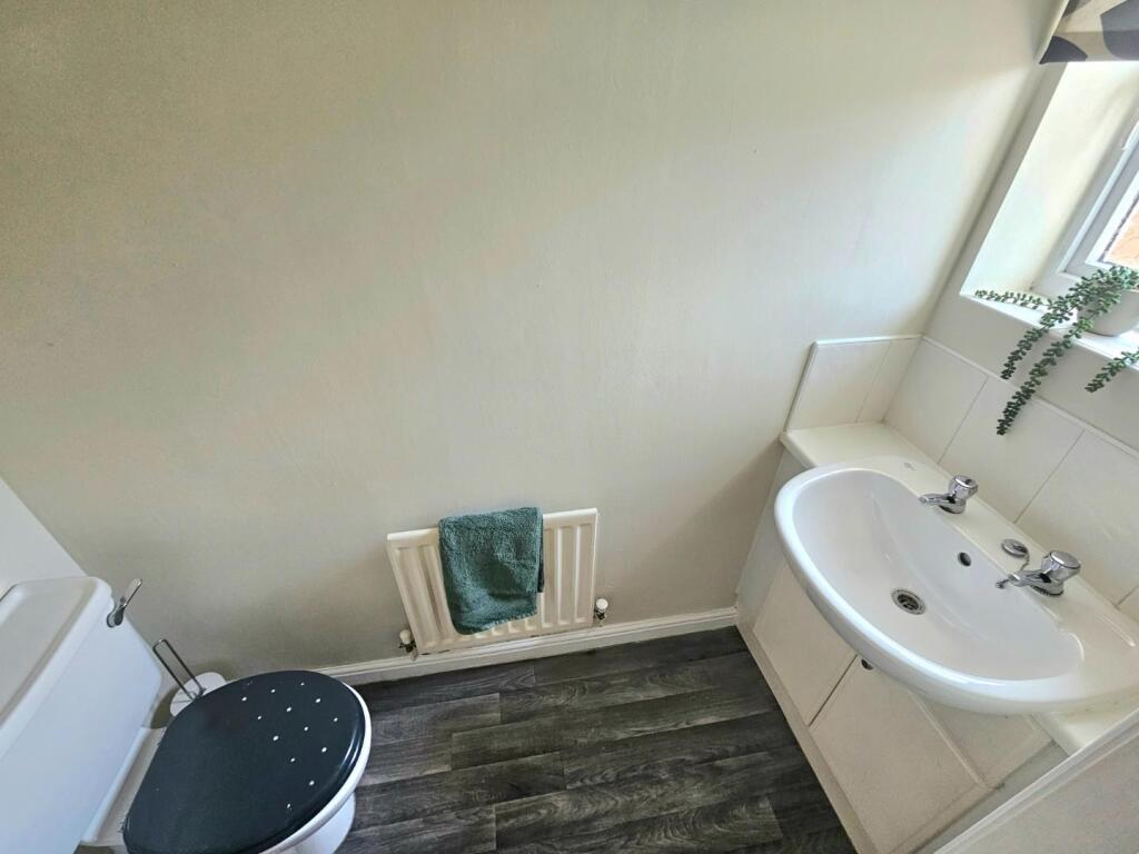 wc.jpg