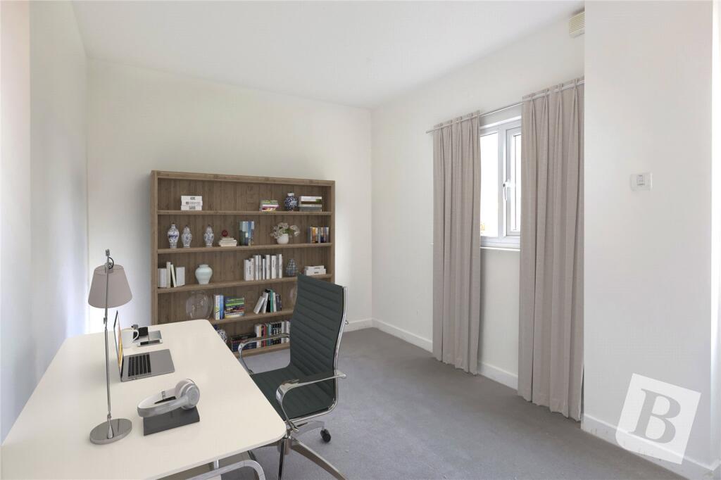 Garage/Office