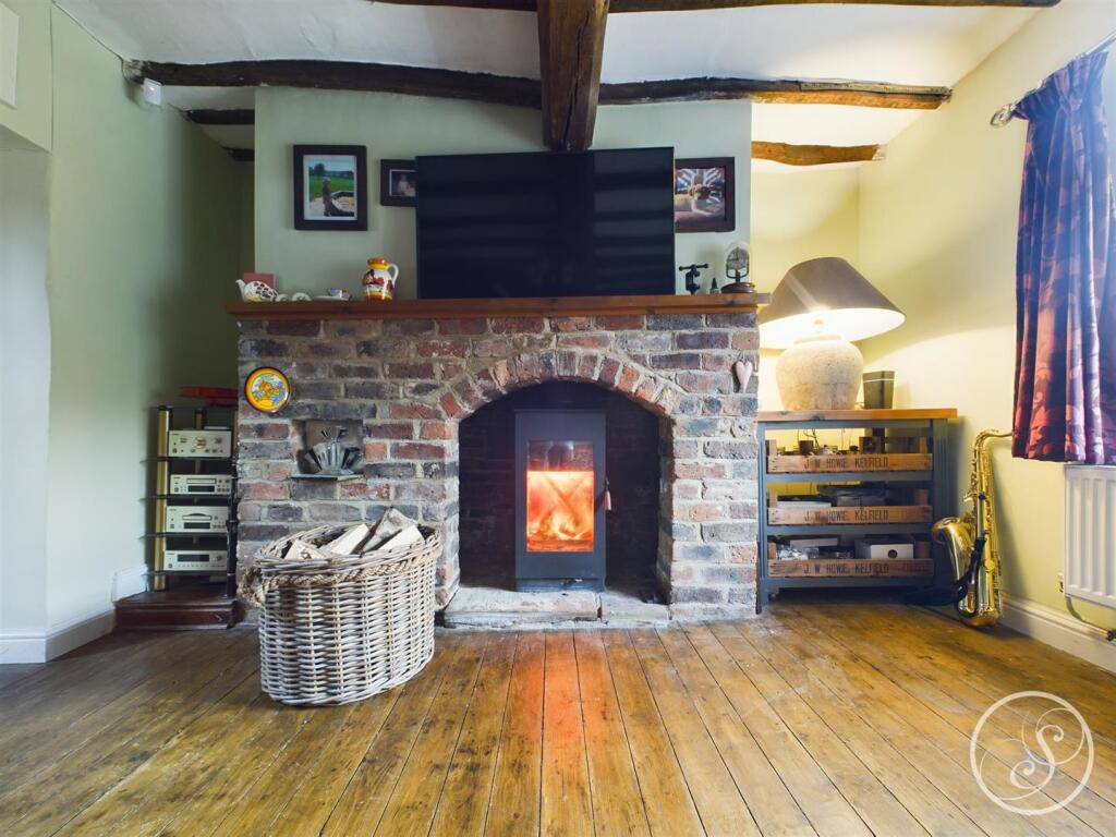 SITTING ROOM