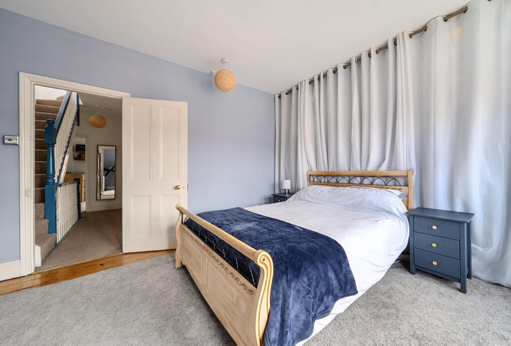 1334563-20-689cb5...