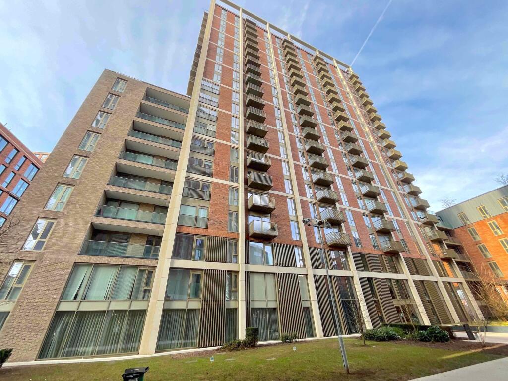 Local Crescent Block B