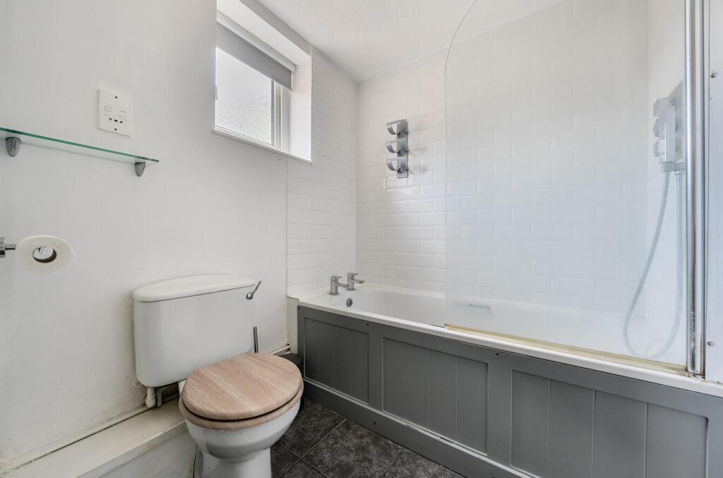 1304131-8-6843403...