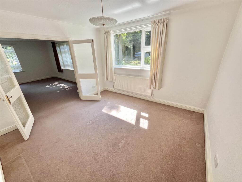 Bedroom 2 Dining Room Aspect 2