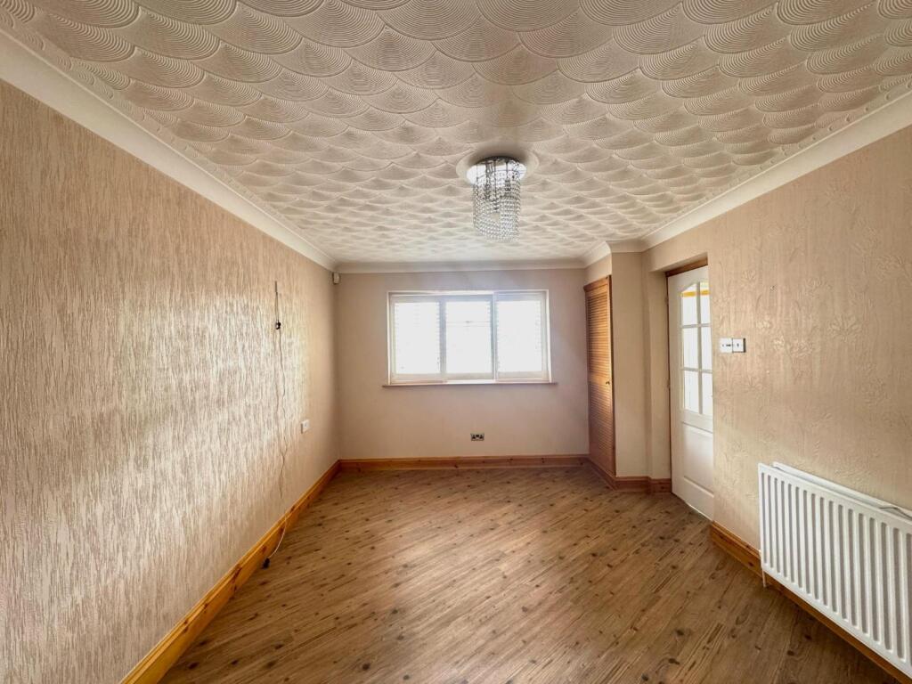 WhatsApp Image 2025-06-25 at 12.08.11_6ff6e290.jpg