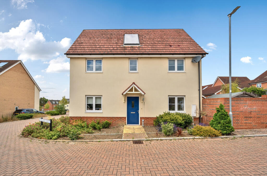 1313339-5-685be34...