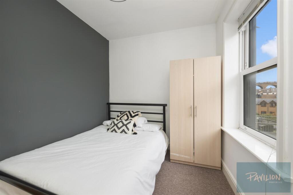 Preston Road, 28A-007.jpg