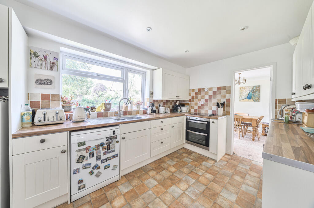 1310814-13-685023...