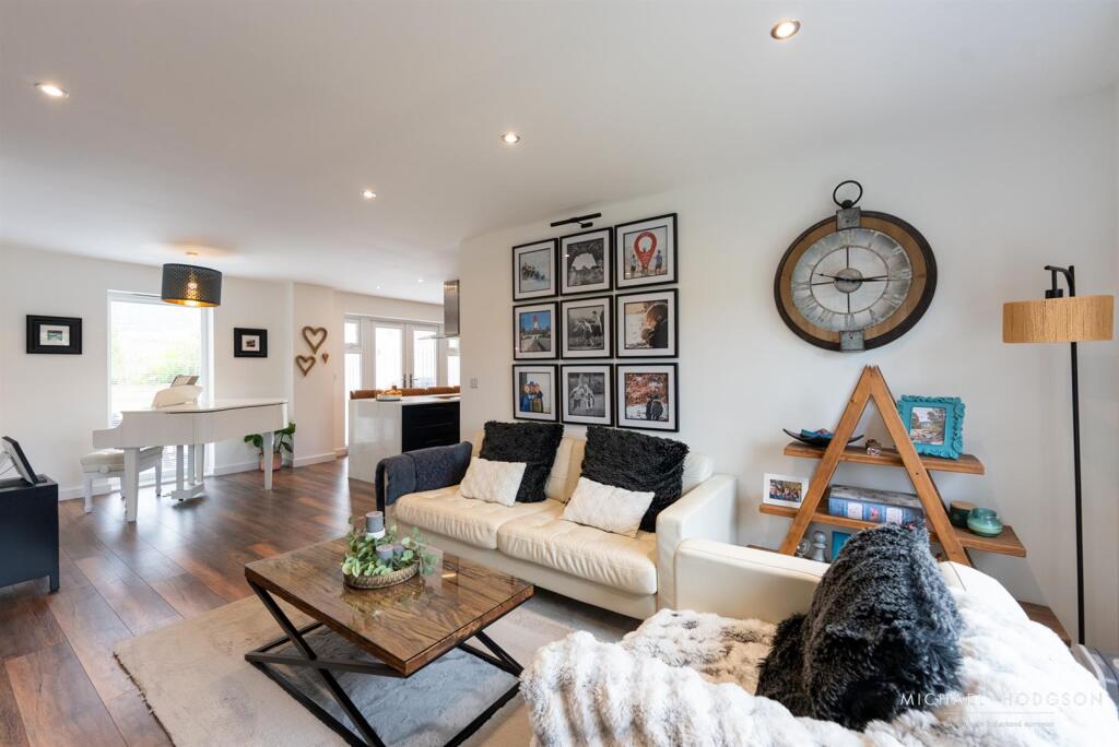 2, Charnwood - Burdon Rise-09.jpg