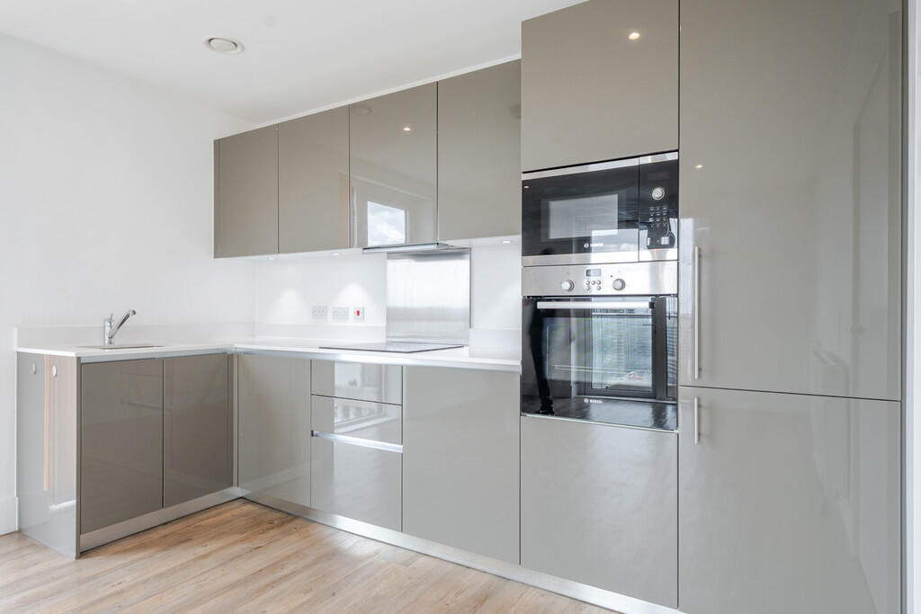 1332566-21-688cbd...