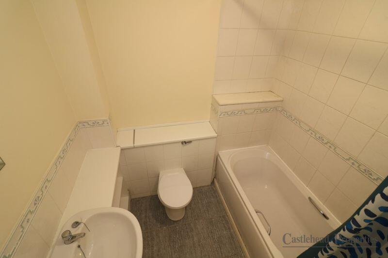 En-Suite Bathroom 2