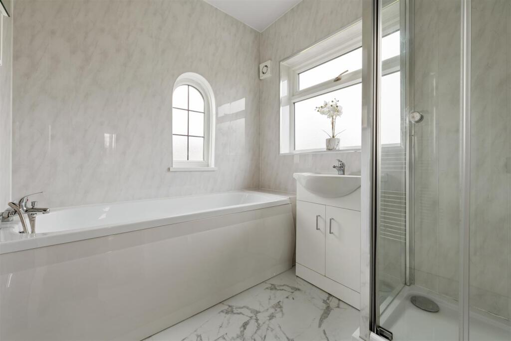 1, Heaton Road Solihull, B91 2DY_14.jpg