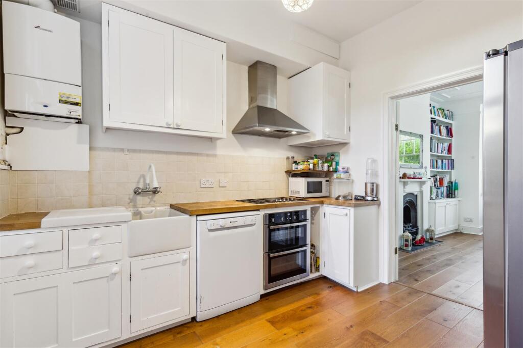 Brackley Road, W4 - FOR SALE
