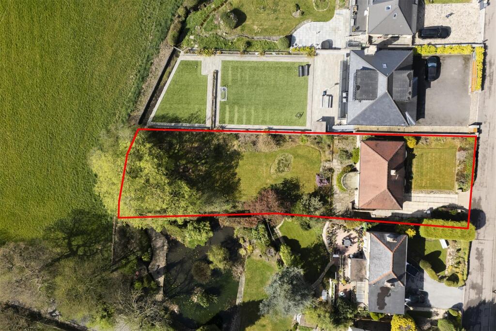 Bramleys Estate Agents - Lumb Lane - Almondbury (1