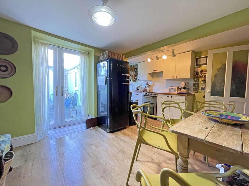 Mount Pleasant Terrace 3 Kitchen Dining...jpg