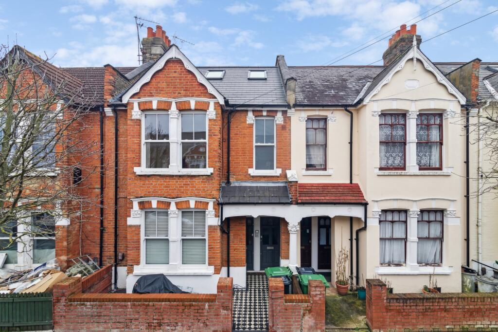Collingbourne Road