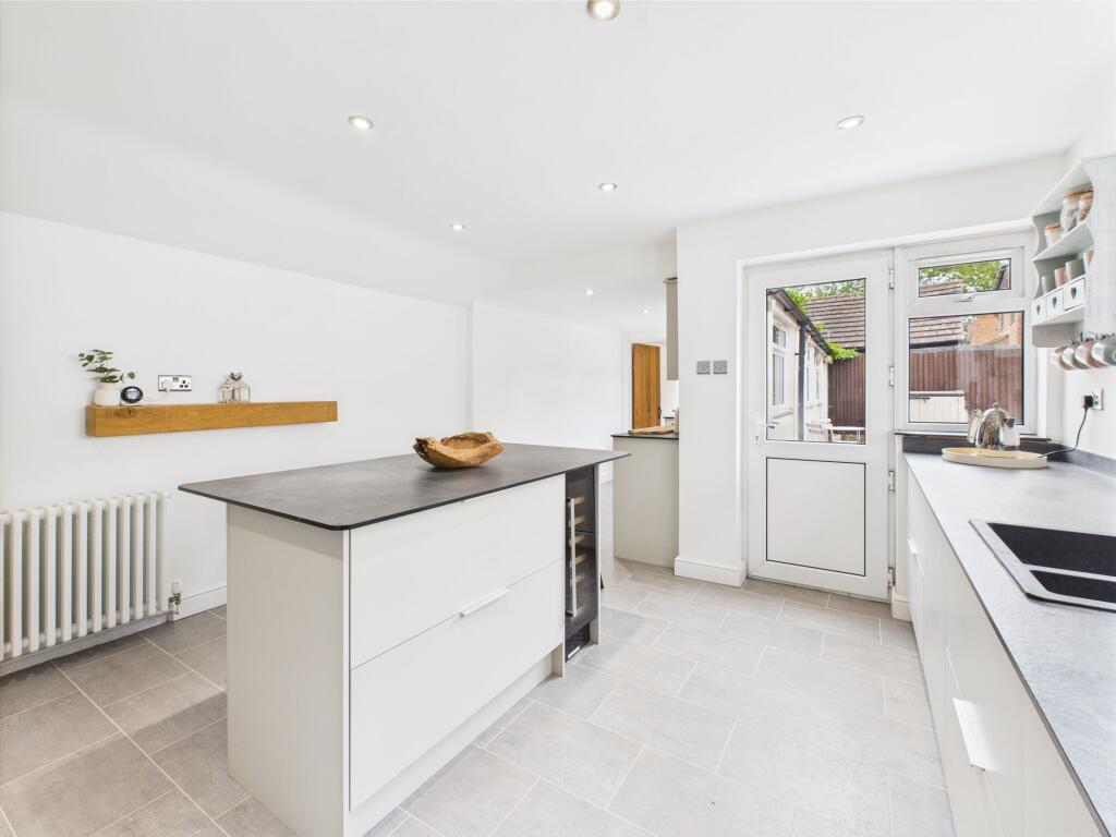 Kitchen/Breakfast Room