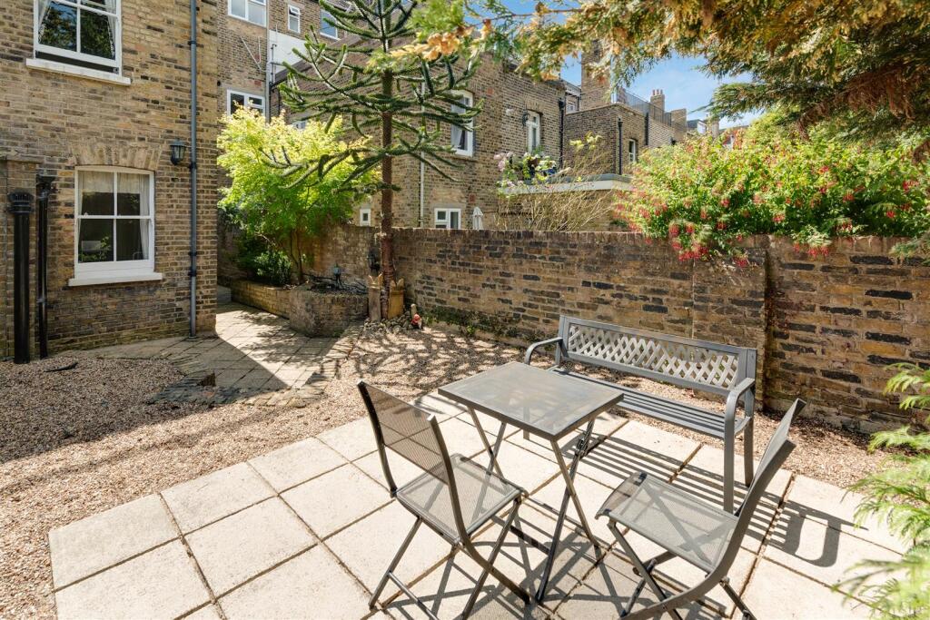 52856 Hi res (13).jpg