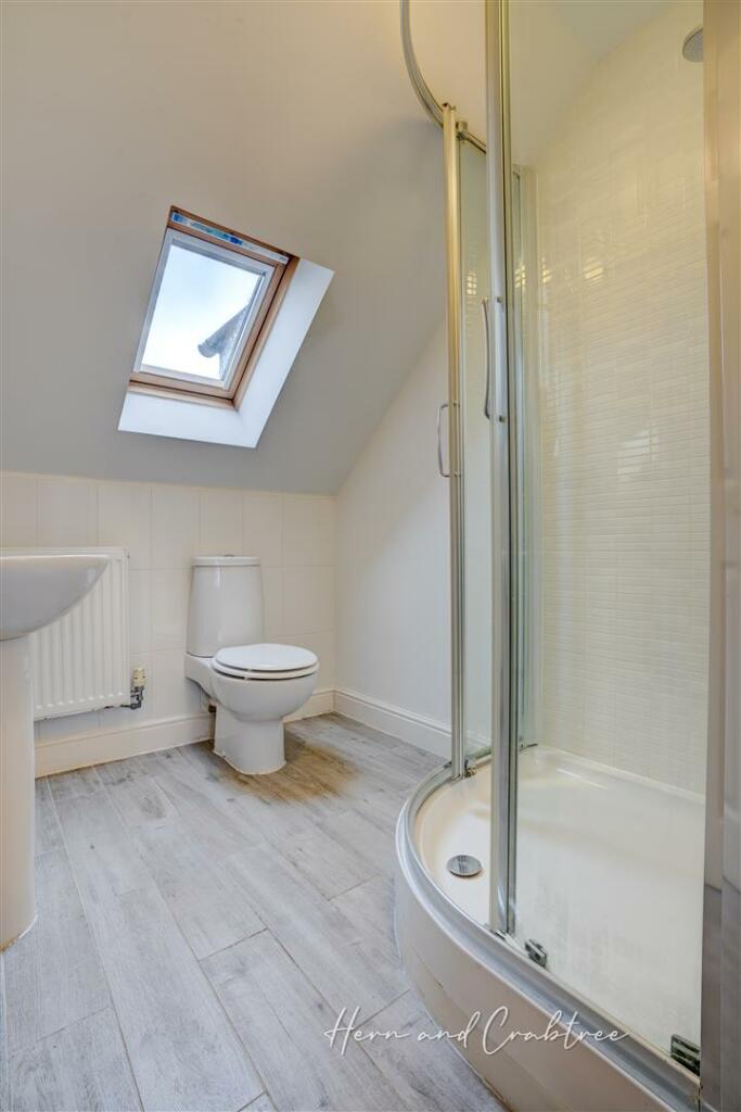 Mostyn Square, Llanishen, HernCrabtree (22).jpg