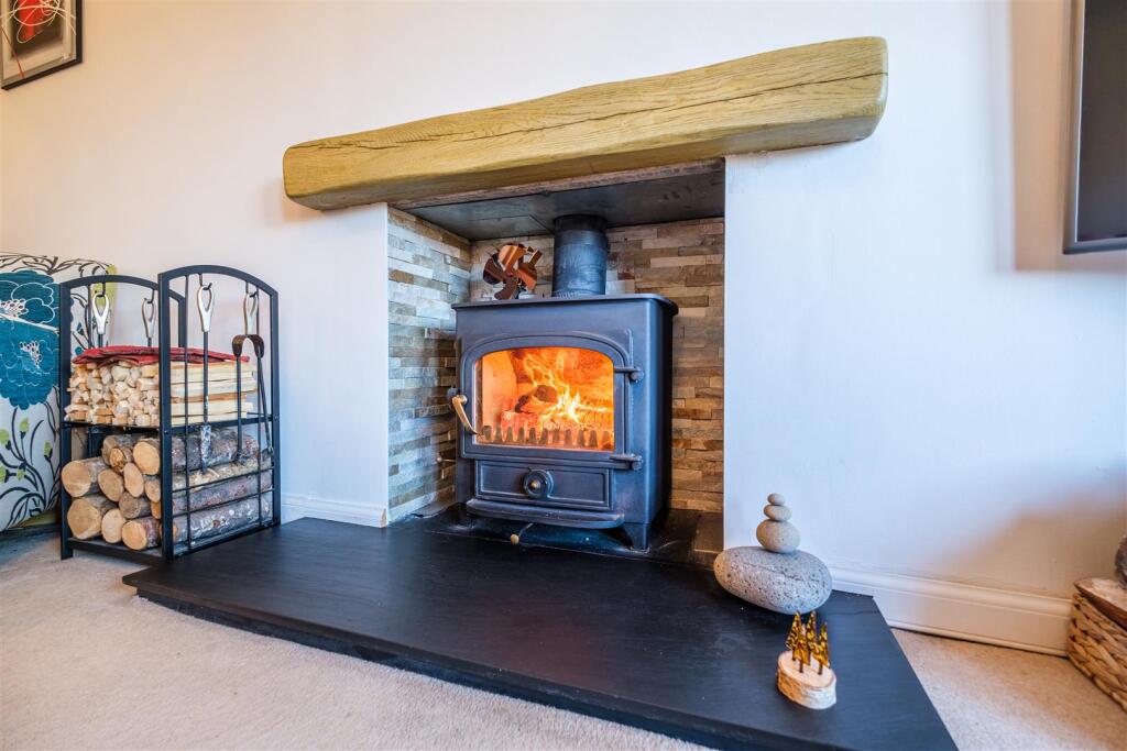 Tweedieside Cottage-21.jpg