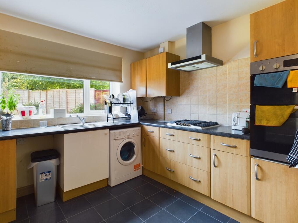 CAM03052G0-PR0033-STILL002