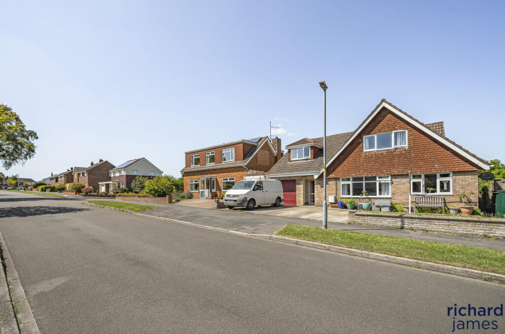 327bb287-85c6-4d7...