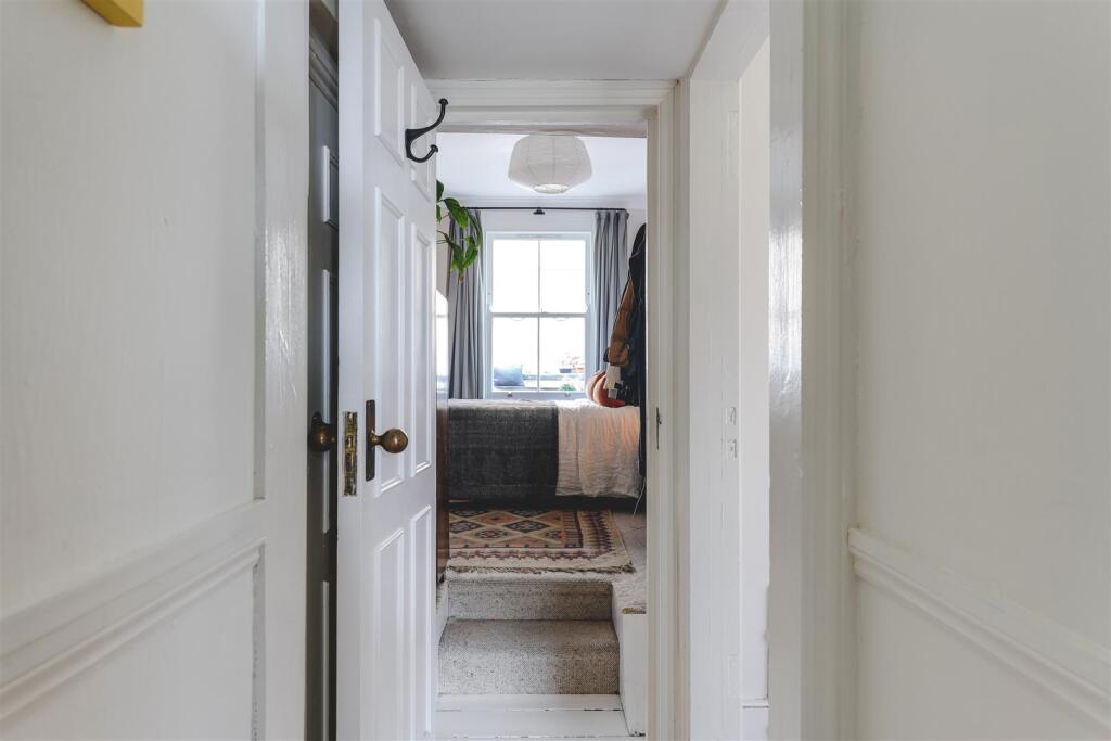 Shrubland Road-11.jpg