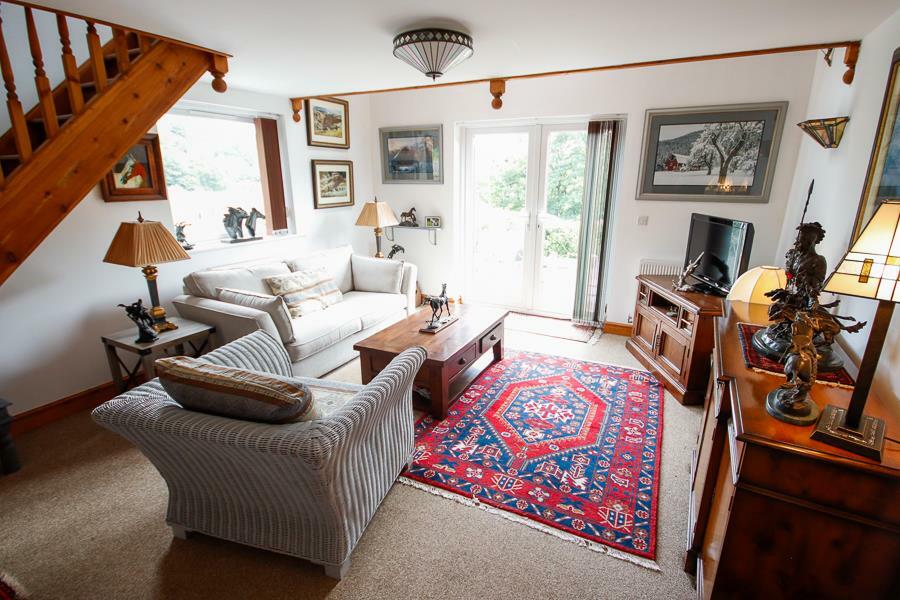 SITTING ROOM