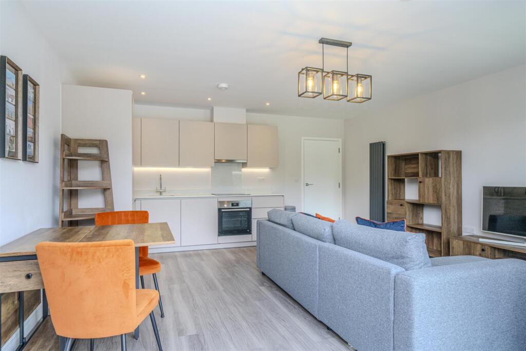 Lounge/Kitchen/Dining Room