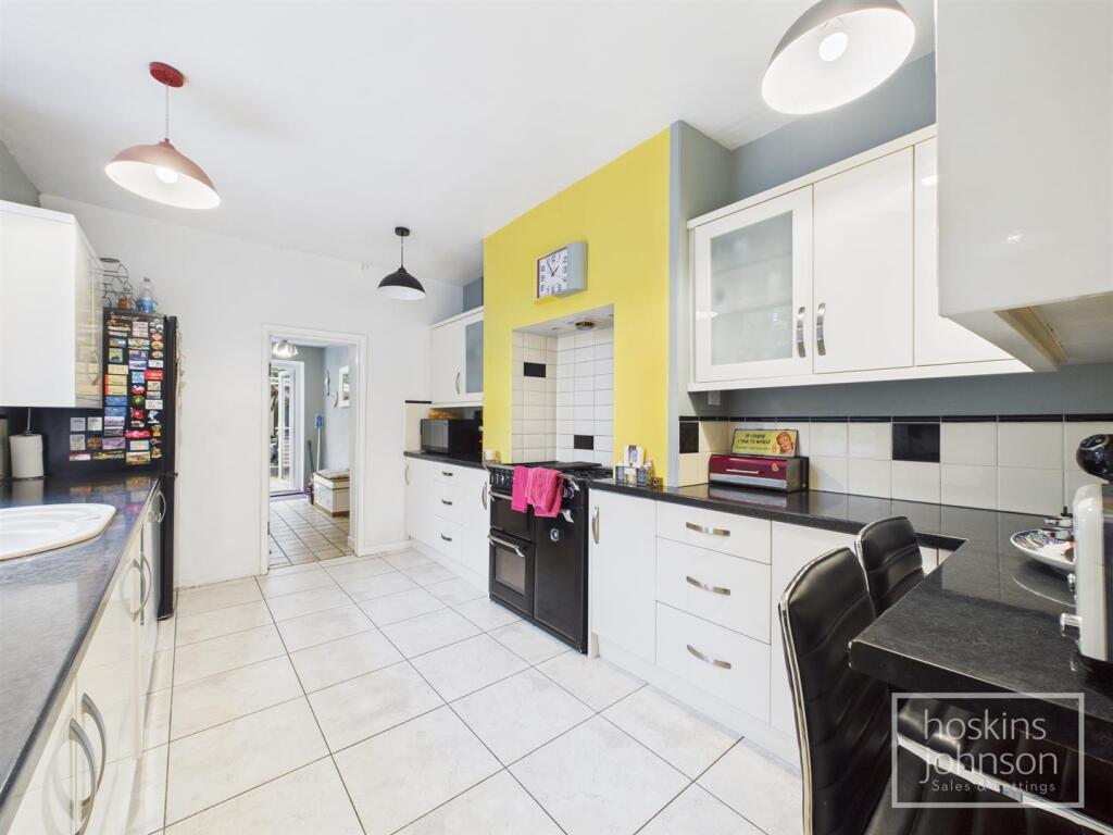 Kitchen/Breakfast Room