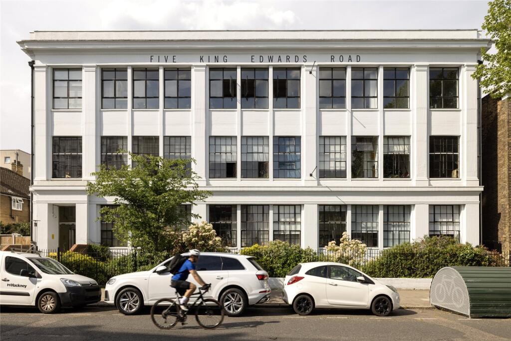 5 King Edward's Road