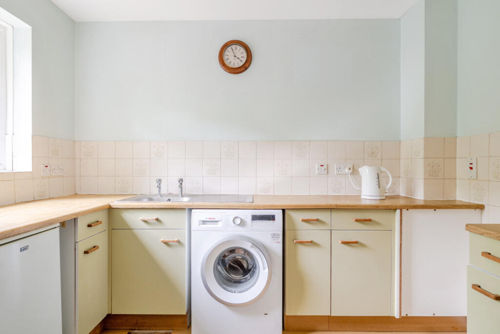 1336683-8-68a3445...