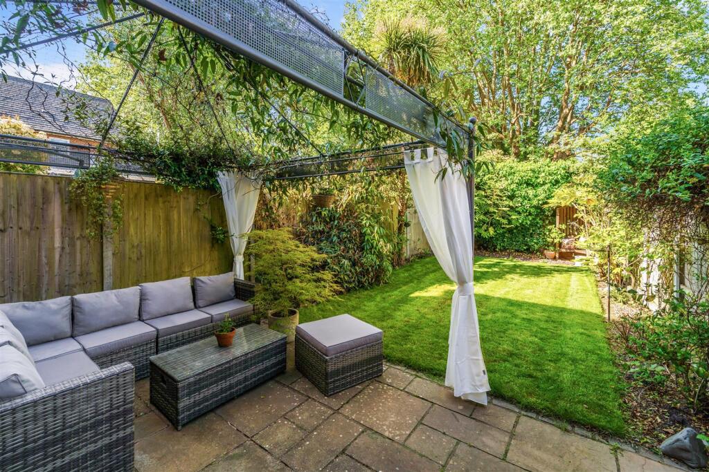 HORTON CRESCENT (4).jpg