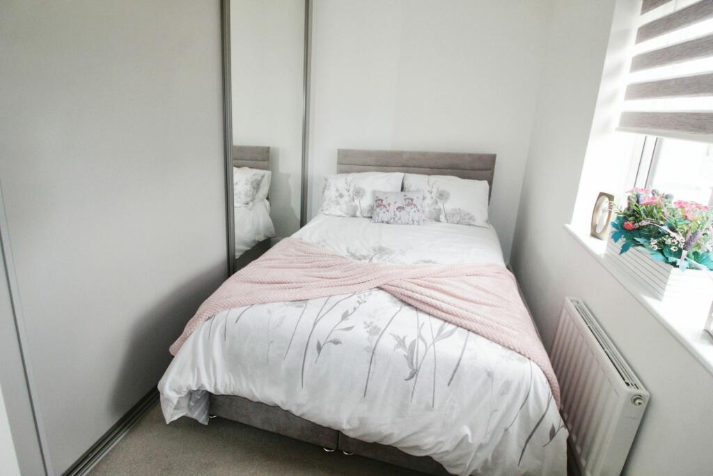 BEDROOM FIVE