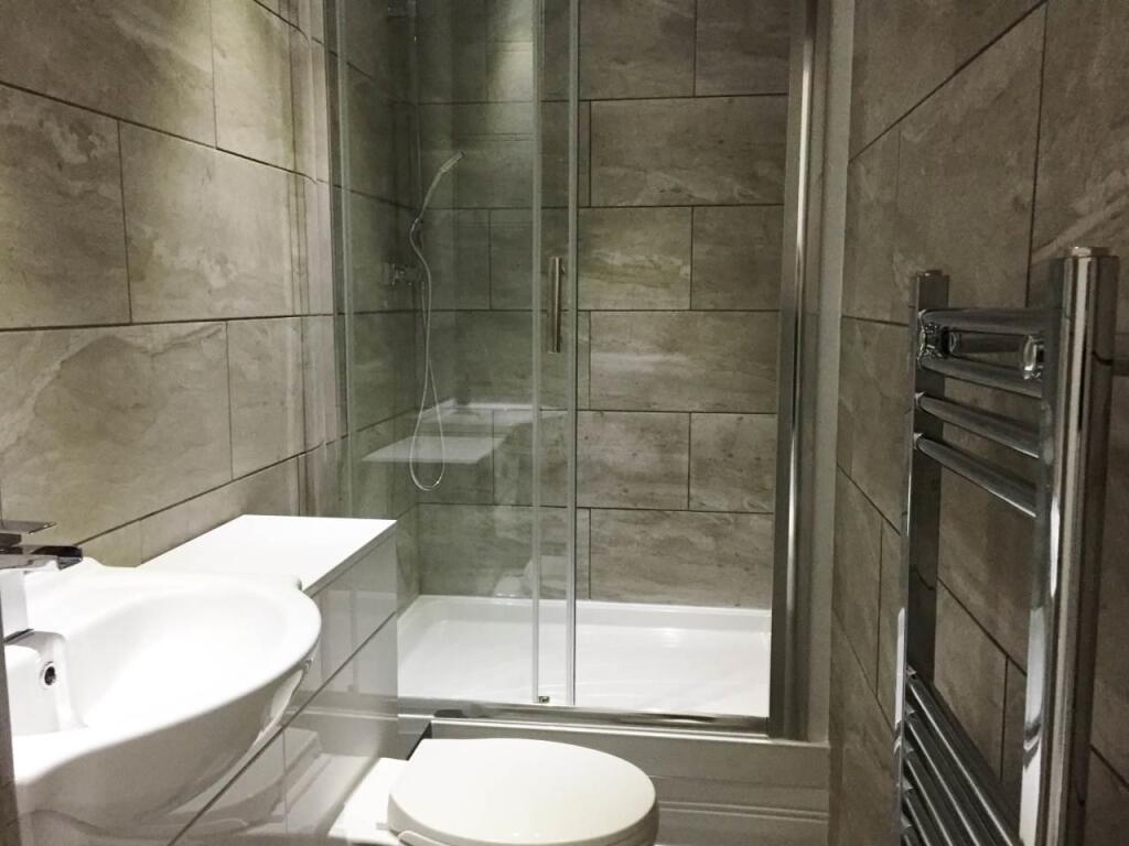 Main Bathroom