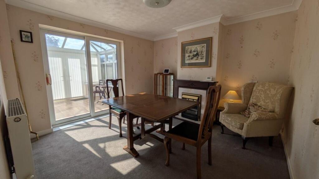New dining room.jpg
