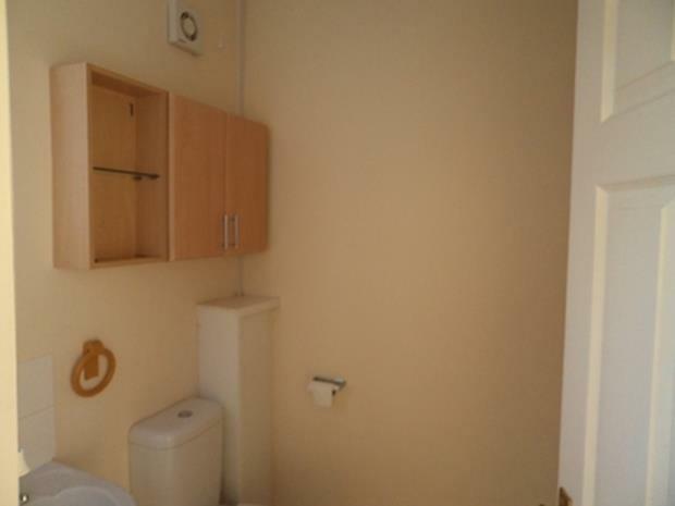 49CrabbStreetShowerRoom
